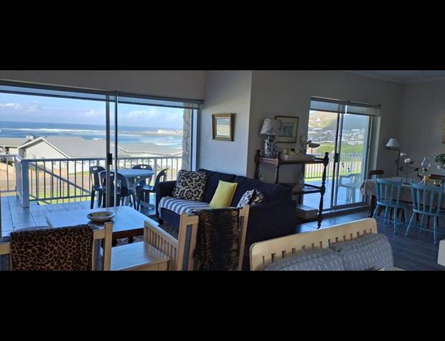 4 BEDROOM HOUSE FOR SALE IN JONGENSFONTEIN